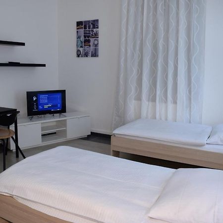 Ab Apartment Objekt 54 Esslingen am Neckar ภายนอก รูปภาพ